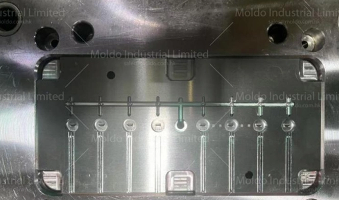 Hvorfor er Gating systemet et kritisk problem i sprøjteforme design? Hvad er designprincipperne i gating systemet?